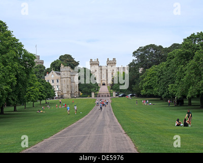 Windsor castle entrance viewed from Long Walk Stock Photo