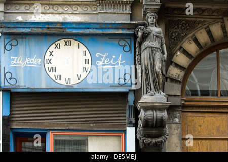 Österreich, Wien 7, Spittelberg, Burggasse 5, alte Hausfassade Stock Photo