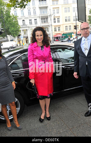 Berlin, Germany. 11th Sep, 2013. Andie MacDowell launches charity campaign in favor of DKMS Life at Douglas on the Kurfurstendamm in Berlin. © dpa picture alliance/Alamy Live News Stock Photo