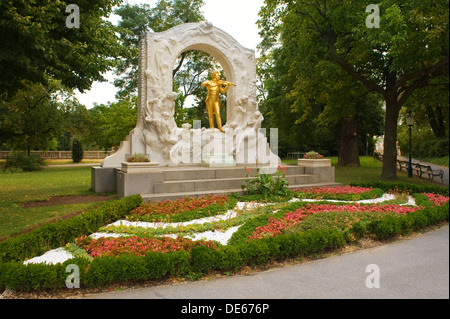 Johann Strauss Golden Statue in Vienna StadtPark Stock Photo