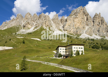 Gardena Pass, a high mountain pass in South Tyrol, Dolomites, Italy. Stock Photo