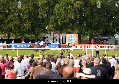 Horse Racing - Newmarket Races - First Photo-Finish Camera Stock Photo ...