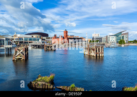 Cardiff Bay with Pierhead Building and Senedd of the National Assembly in centre, Cardiff, Wales, UK Stock Photo