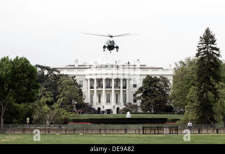 US President Barack Obama leaves the white house in his helicopter Marine One, destination Andrews Air Force base, Washington DC Stock Photo
