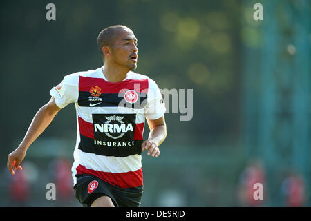 Tokyo, Japan. 12th Sep, 2013. Shinji Ono (Wanderers) Football / Soccer : Friendly match between Tokyo Verdy 2-1 Western Sydney Wanderers at Tama City Athletic Stadium in Tokyo, Japan . © Kenzaburo Matsuoka/AFLO/Alamy Live News Stock Photo