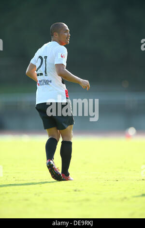 Tokyo, Japan. 12th Sep, 2013. Shinji Ono (Wanderers) Football / Soccer : Friendly match between Tokyo Verdy 2-1 Western Sydney Wanderers at Tama City Athletic Stadium in Tokyo, Japan . © Kenzaburo Matsuoka/AFLO/Alamy Live News Stock Photo