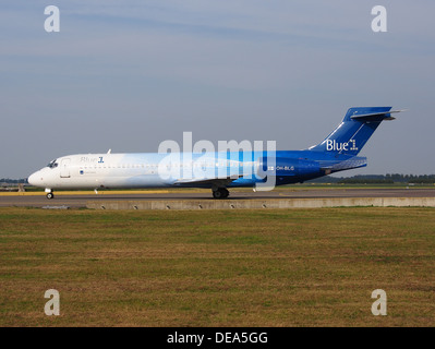 OH-BLG Blue1 Boeing 717-2CM - cn 55059 taxiing, 25august2013 003 Stock Photo