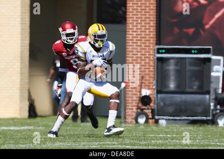 Sept. 14, 2013: Southern Miss wide receiver Jamal Cox #15 makes a catch in the flat. The Arkansas Razorbacks defeated the Southern Miss Golden Eagles 24-3 in Fayetteville, AR. Richey Miller/CSM Stock Photo