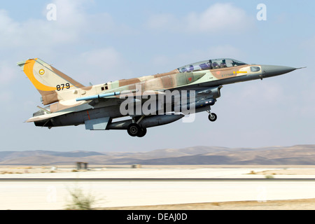 Israeli Air Force (IAF) F-16I Fighter jet at takeoff Stock Photo