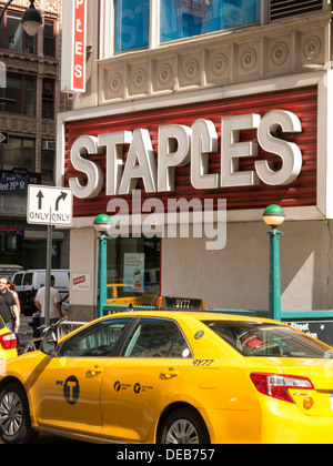 Staples Retail Storefront Sign Stock Photo