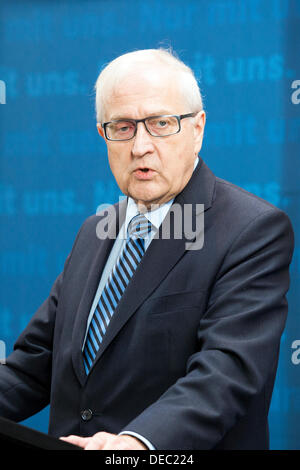 Berlin, Germany. September 16th 2013. Philipp Rösler gives a press conference after the FDP  Federal Board Meeting. Gonçalo Silva/Alamy Live News. Stock Photo