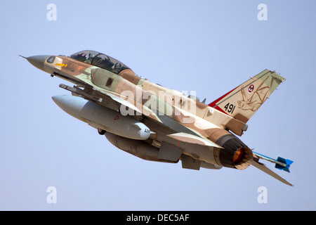 Israeli Air Force (IAF) F-16I Fighter jet in flight Stock Photo