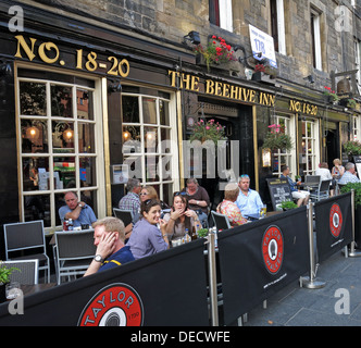 Taylor Walker No 18-20 Grassmarket Beehive Inn,Edinburgh,Scotland,UK Stock Photo