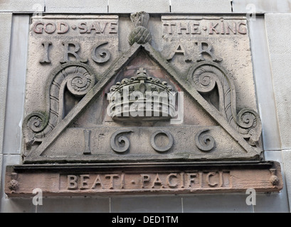 Crest stones indicating the location of the Netherbow Port Canongate Royalmile Edinburgh Scotland UK Stock Photo