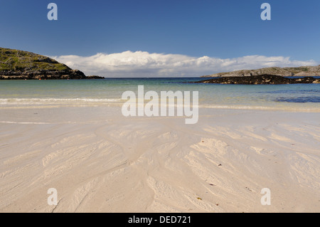 Patterns in the white sands of Achmelvich Beach, Assynt, Sutherland, North West Scotland Stock Photo