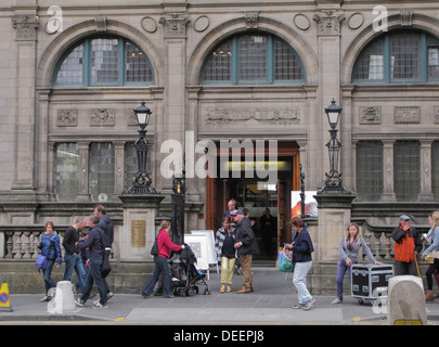 Central Library, George IV Bridge, Edinburgh, Scotland, UK Stock Photo