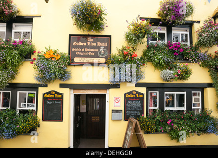 Entrance and surrounds of the Golden Lion Hotel, Padstow, England. Stock Photo