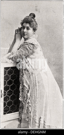 Victorian woman. 1890s Victorian fashion from Paris by designer DOUCET circa 1898 Stock Photo