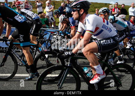 Sidmouth to Haytor, Devon, UK. 20th September 2013. Mark Cavendish climbs Haytor in the stragglers group. Friday 20 September 2013 Tour of Britain Stage 6 Sidmouth to Haytor Dartmoor Devon UK Credit:  Anthony Collins/Alamy Live News Stock Photo