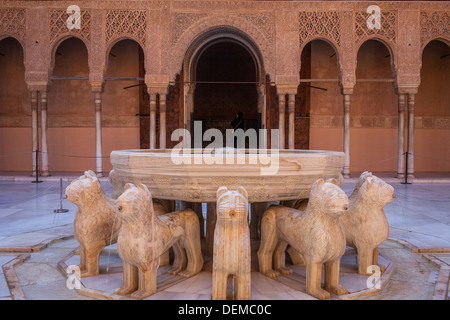 Lions fountain in Courtyard of the lions. Palace of the Lions. Nazaries palaces .Alhambra, Granada. Andalusia, Spain Stock Photo