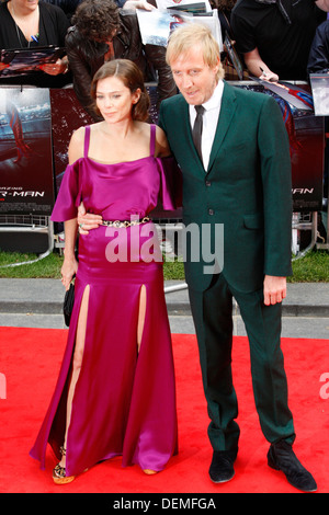 Anna Friel and Rhys Ifans attend the UK premiere of The Amazing Spider-Man at The Odeon Leicester Square on June 18, 2012 in Lon Stock Photo