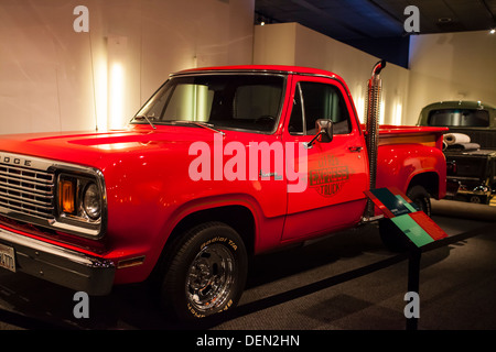 Lil red express truck hi-res stock photography and images - Alamy