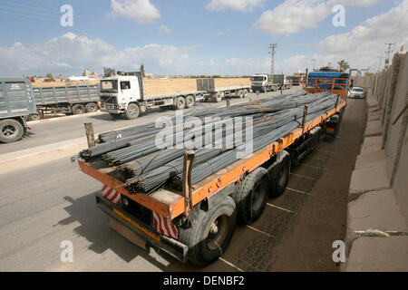 Sept. 22, 2013 - Rafah, Gaza Strip, Palestinian Territory - A Palestinian truck carry cement supplies after upon arrival to the town of Rafah through the Kerem Shalom crossing between Israel and the southern Gaza September 22, 2013. Israel began allowing construction material for private projects into the Gaza Strip on Sunday for the first time in six years, in response to a request from Palestinian President Mahmoud Abbas, an Israeli defence official said  (Credit Image: © Eyad Al Baba/APA Images/ZUMAPRESS.com) Stock Photo