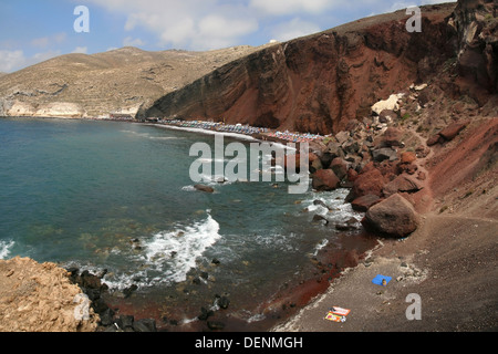 Volcanic Red Beach in Akrotiri, Santorini island, Greece. Stock Photo