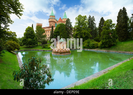 Pond with water and small architectural eleen near Bojnice castle in Slovakia Stock Photo