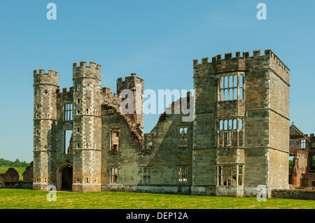 Ruins of Cowdray House, Midhurst, West Sussex, England Stock Photo