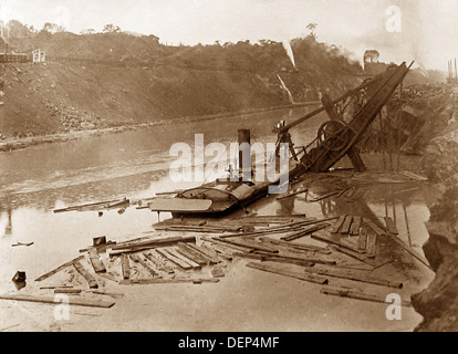 Construction of the Panama Canal - steam shovel in flooded area - early 1900s Stock Photo