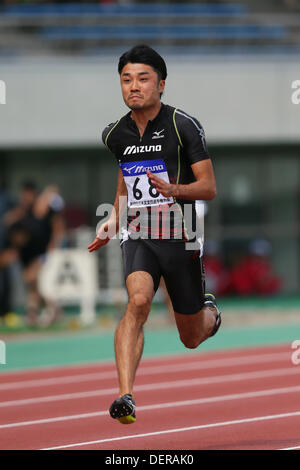 Saitama, Japan. 22nd Sep, 2013. Shingo Suetsugu, SEPTEMBER 22, 2013 - Athletics : The 61st All Japan Industrial Athletics Championship Men's 100m at Kumagaya Sports Culture Park Athletics Stadium, Saitama, Japan. Credit:  YUTAKA/AFLO SPORT/Alamy Live News Stock Photo