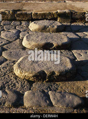 Italy. Pompeii. Pedestrian crossing at Via della Fortuna. Stock Photo