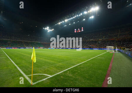 General view, SEPTEMBER 22, 2013 - Football / Soccer : Italian 'Serie A' match between AC Milan 1-2 Napoli at Giuseppe Meazza Stadium in Milan, Italy, © Enrico Calderoni/AFLO SPORT/Alamy Live News Stock Photo