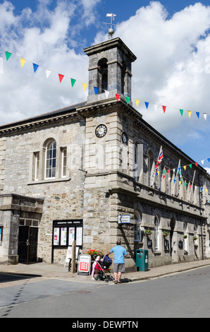 Ashburton Town Hall which was built in 1850 by Lord Clinton Stock Photo