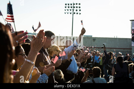 Boeing employees who work on the production of the C-17 Globemaster III wave American flags in support of the military during th Stock Photo