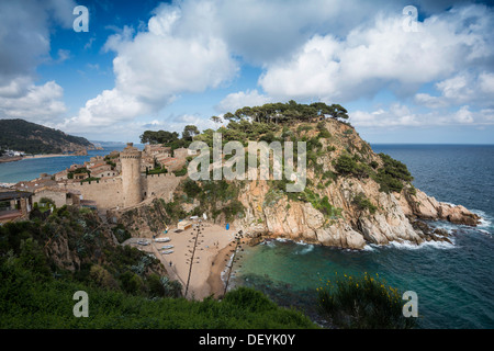 Town and castle by the sea, Tossa de Mar, Costa Brava, Catalonia, Spain Stock Photo