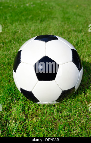 Black-and-white football, Schwarz-weißer Fußball Stock Photo