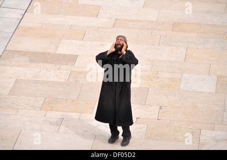Jewish man praying, worshiper at the Wailing Wall, Jerusalem, Israel, Middle East, Southwest Asia Stock Photo