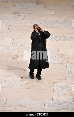 Jewish man praying, worshiper at the Wailing Wall, Jerusalem, Israel, Middle East, Southwest Asia Stock Photo