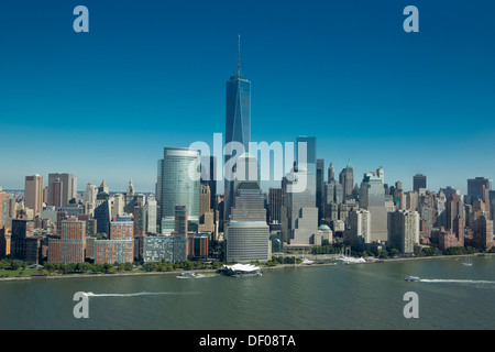 AERIAL HUDSON RIVER DOWNTOWN SKYLINE MANHATTAN NEW YORK CITY USA Stock ...