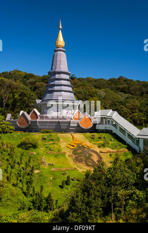 Phra Mahathat Naphamethinidon temple complex, Chedi of the Queen, Doi Inthanon National Park, Chiang Mai Province Stock Photo