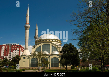 Lead Mosque - Xhamia E Plumbit, Shkodra, Albania Stock Photo - Alamy