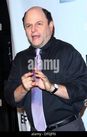 Los Angeles, California, USA. 26th Sep, 2013. Jason Alexander attends 23rd Annual Simply Shakespeare 2013 held at The Broad Stage on September 25, 2013 in Santa Monica, California. Credit:  TLeopold/Globe Photos/ZUMAPRESS.com/Alamy Live News Stock Photo