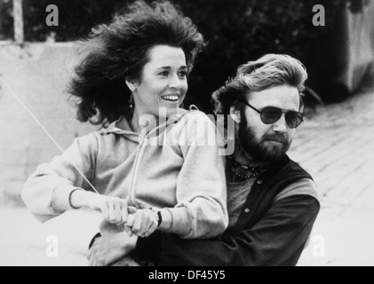 Jon Voight and Jane Fonda, On-Set of the Film, 'Coming Home', 1978 Stock Photo