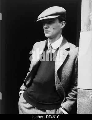Richard Thomas, On-Set of the Television Film, 'All Quiet on the Western Front', 1979 Stock Photo