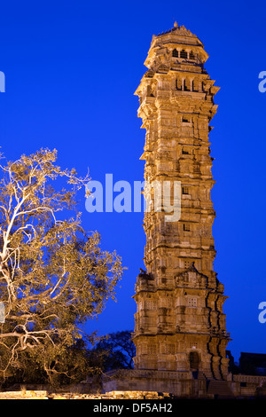 Jaya Stambha (Tower of Victory) at dusk. Chittorgarh Fort. Rajasthan. India Stock Photo