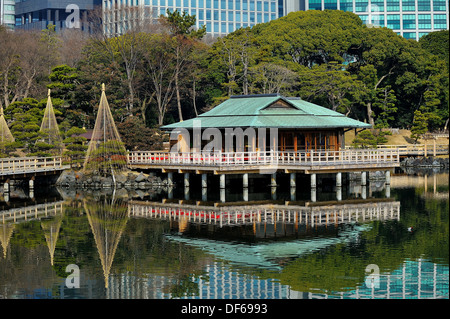 Traditional tea house in Tokyo City Park Stock Photo