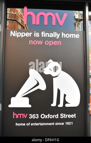 Oxford Street, London, UK. 29th September 2013. The original HMV record shop on Oxford re-opened yesterday after 13 years. Credit:  Matthew Chattle/Alamy Live News Stock Photo