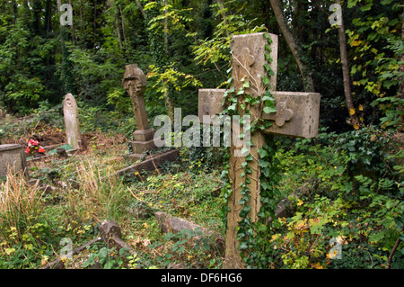 Arnos Vale Cemetary,Bristol,UK built in 1837,it has many grade 11 listed buildings,graves and monuments. a UK death bury buried Stock Photo